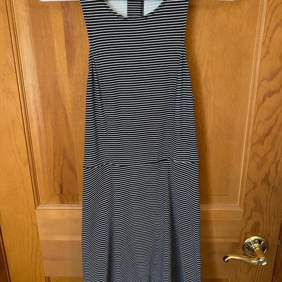 AE Size Medium Striped Skater Dress - Picture 2 of 3